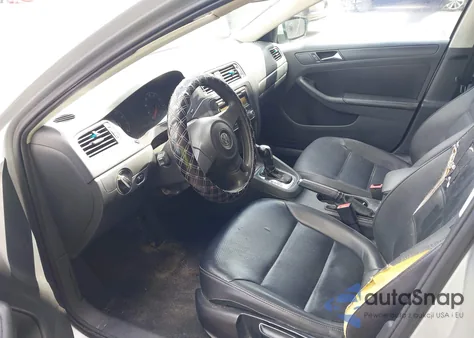 2011 Volkswagen Jetta 2.5L Se из США, поврежденный, VIN 3VWDX7AJ8BM338997